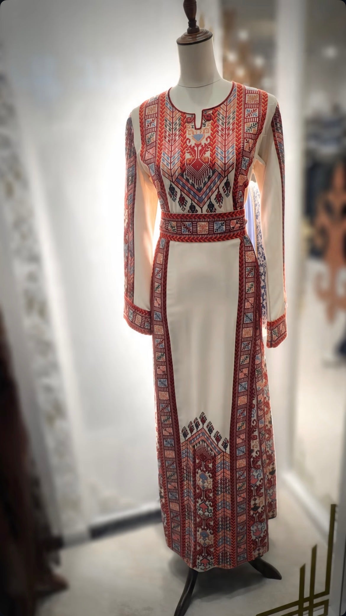 Premium Henna Jalabiyas (2 different style)