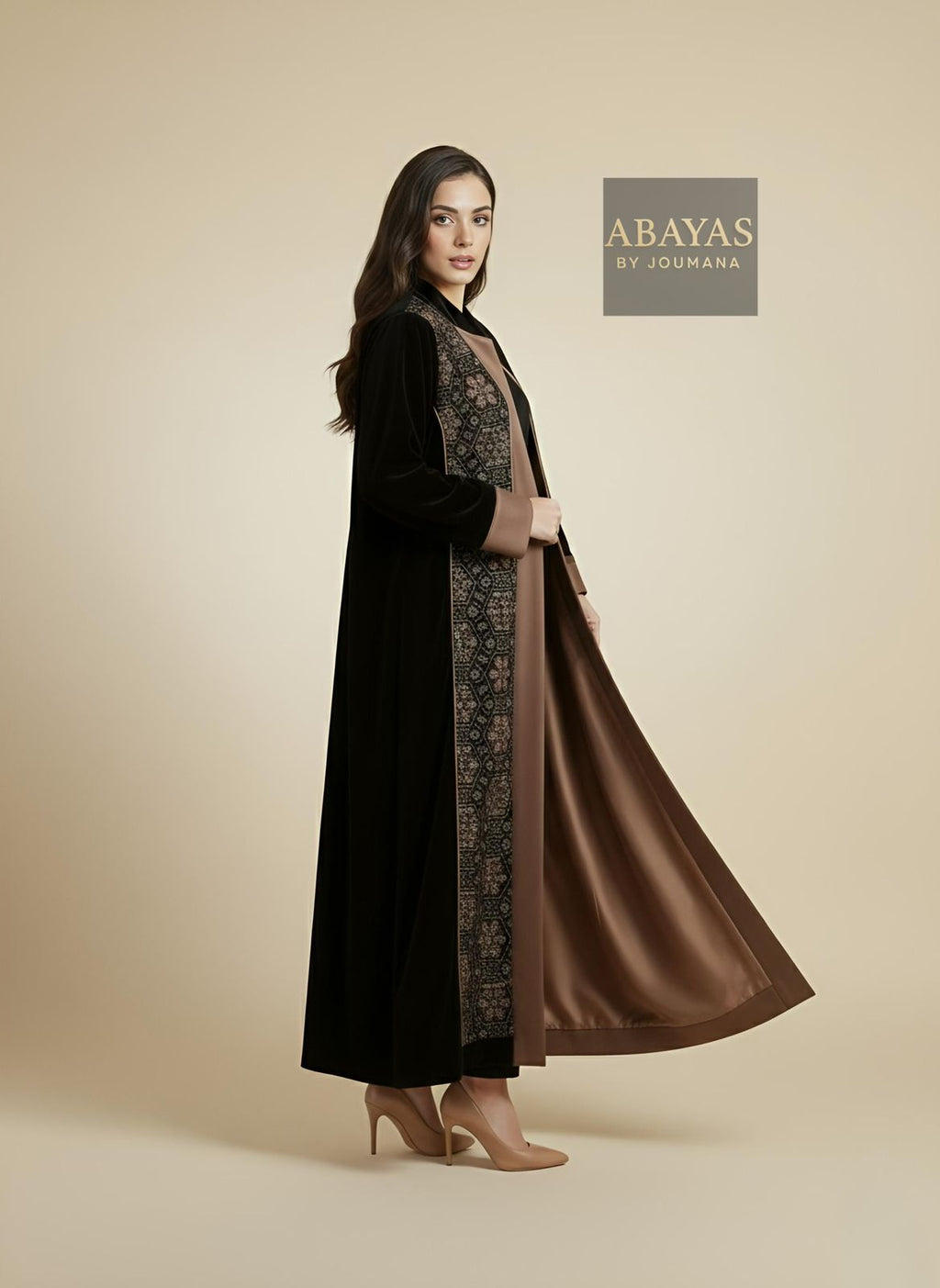 Black Embroidered Abaya (Mocha Frame)