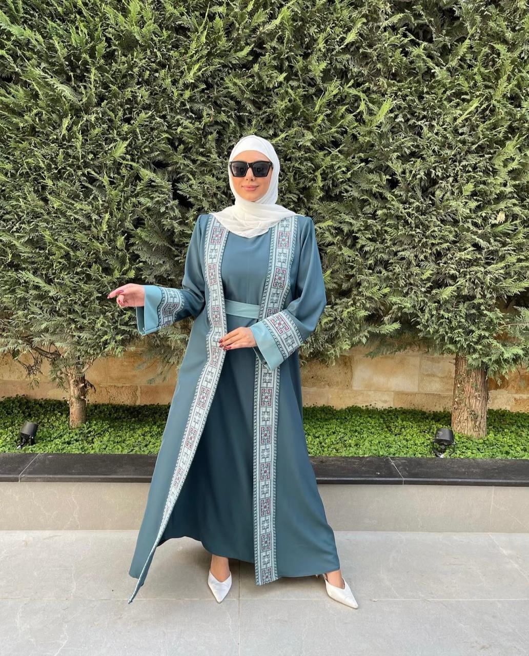 Jordanian Tetreez Abaya + Under Dress