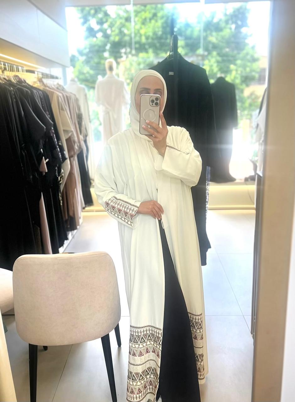White Abaya With Jordanian Tetreez